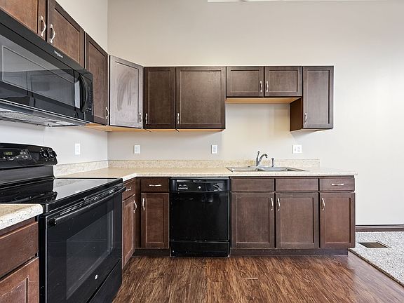 5th image of 605 G Ave NW #103