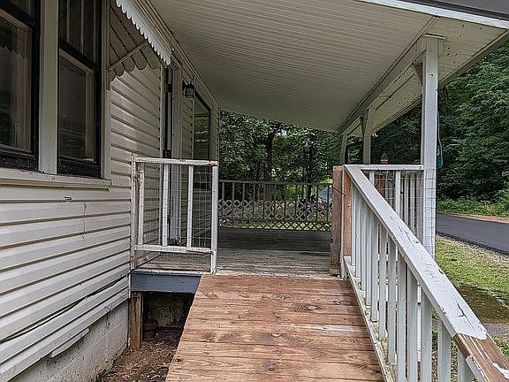 2nd image of 378 Union Campground Rd