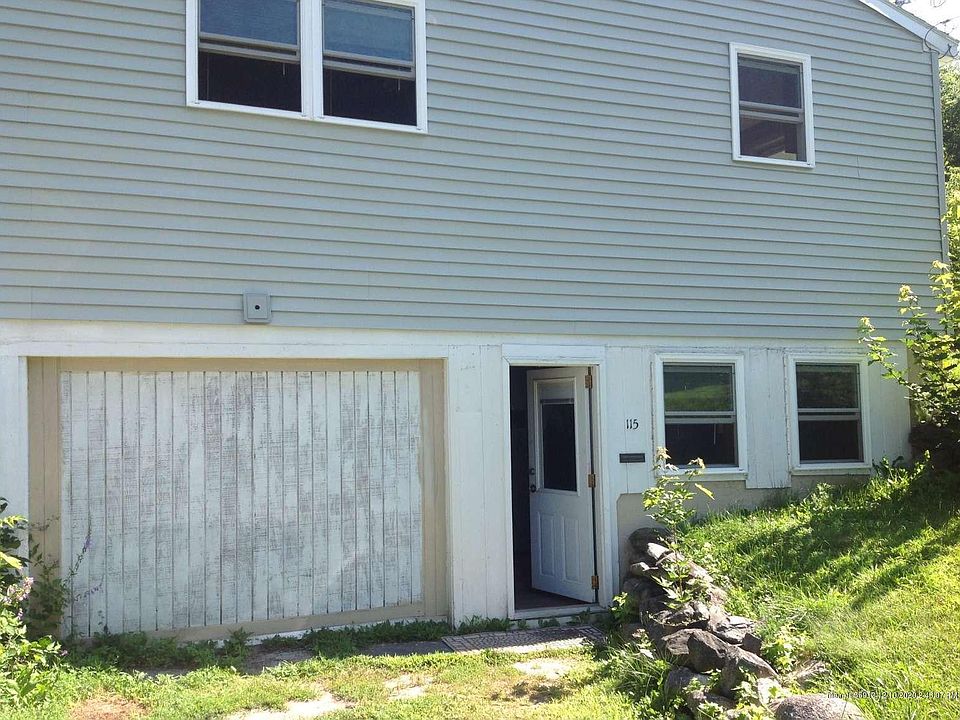 2nd image of 115 Larkin St