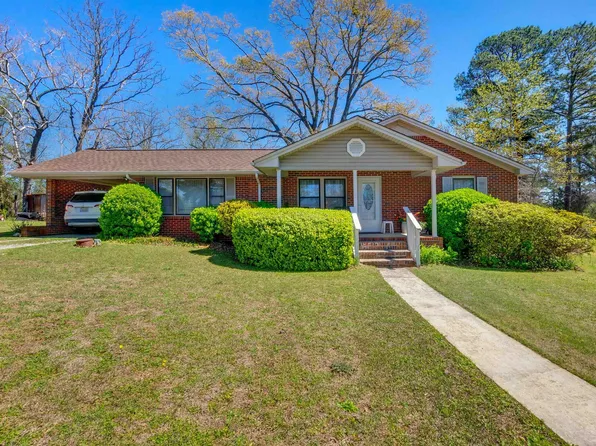 4006 Yellow Leaf Rd, Clanton, AL 35045