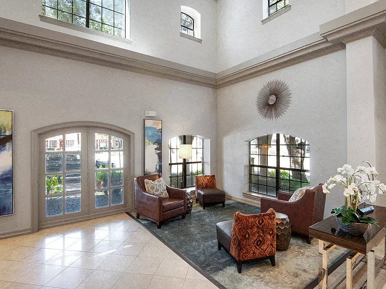 Gables Mirabella — Photo 14