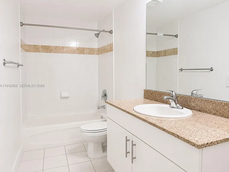 1861 NW South River Dr #1504 — Photo 26
