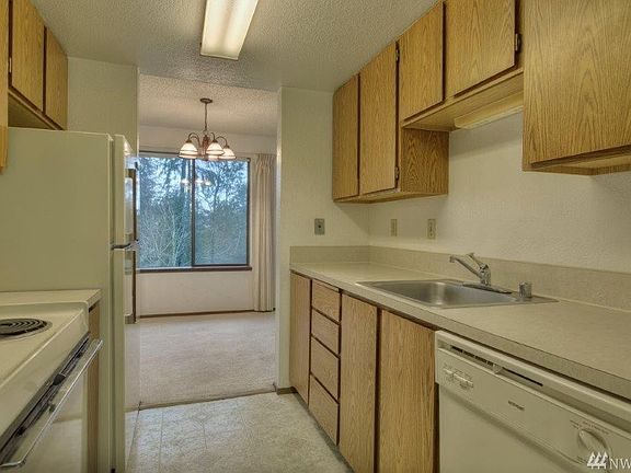 2nd image of 10005 SE 235th St #302