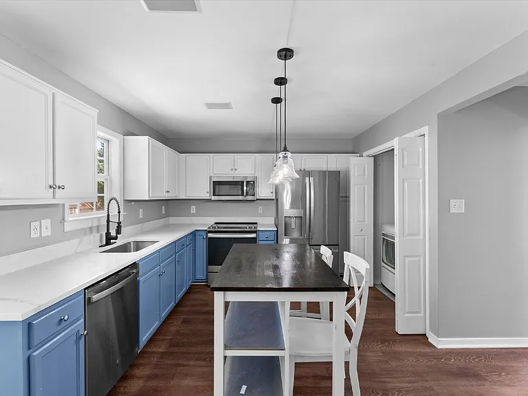6912 Dartmouth Ave — Photo 17
