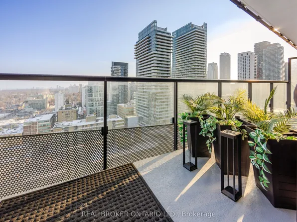 127 Broadway Ave #2101S, Toronto, ON M4P 1V4