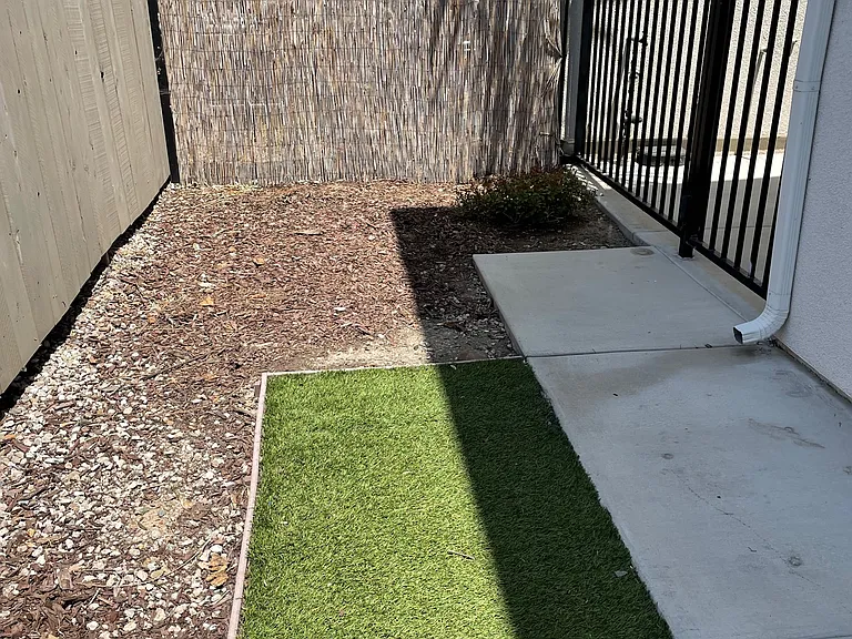 12338 Parkside St — Photo 6