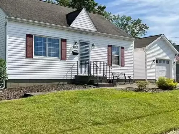 2103 W 36th St, Erie, PA 16508