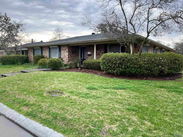 124 Alamo Dr, Houma, LA 70360