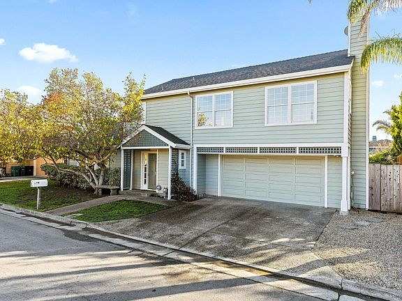 3rd image of 2235 Albert Ln