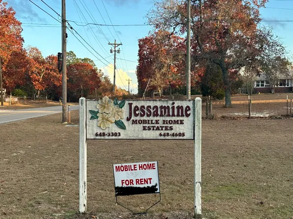 180 Vine St, Aiken, SC 29803