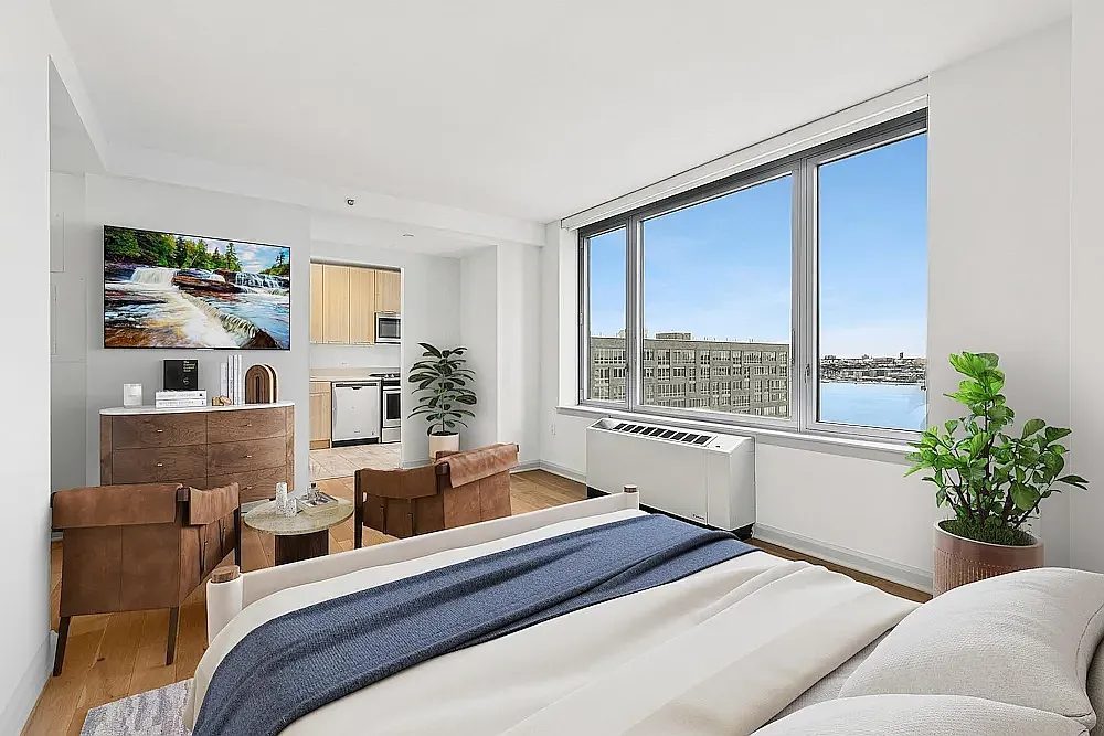 601 West 57th Street — Photo 4