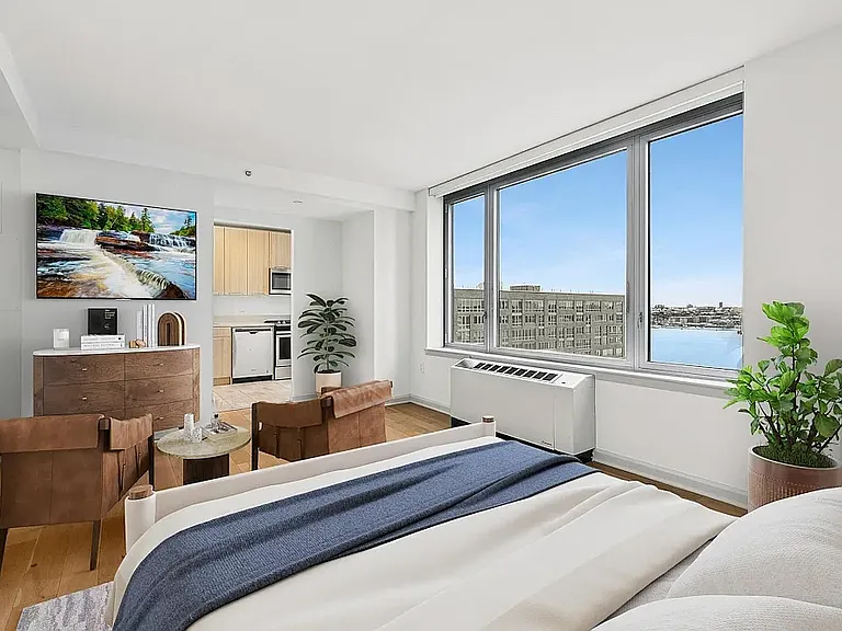 601 W 57th St #26R — Photo 6