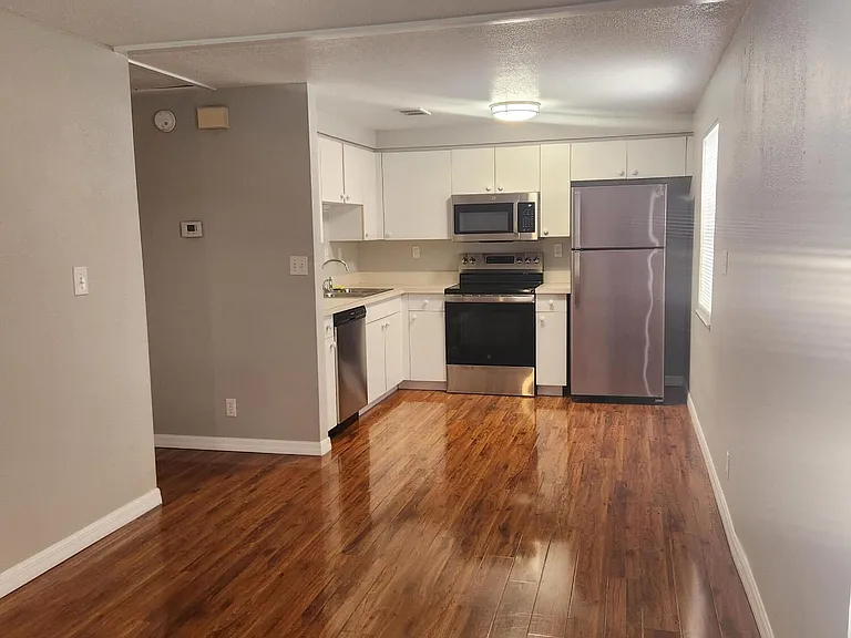 3139 Lake June Blvd — Photo 4