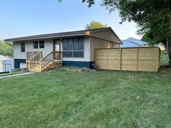 5530 Claremont St, Saint Joseph, MO 64506