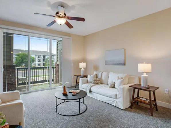 2445 Windrow Dr #B-206, Fort Collins, CO 80525