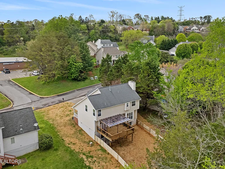 8860 Brucewood Ln — Photo 47