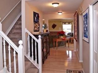 3345 Pin Oak Dr, Orion, MI