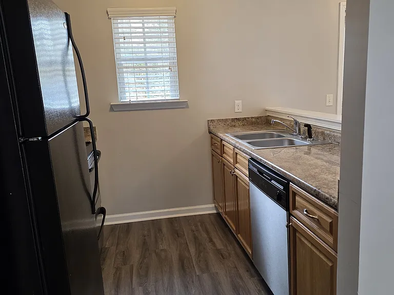 132 Neva Ave — Photo 4
