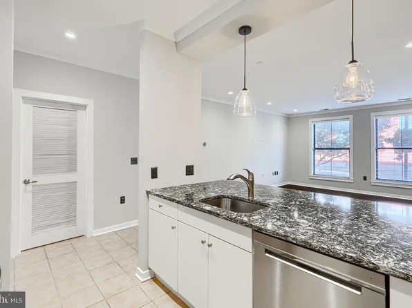 2007 Clipper Park Rd Unit 112, Baltimore, MD 21211