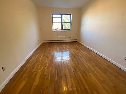 Rented by Rentiko Inc | media 11