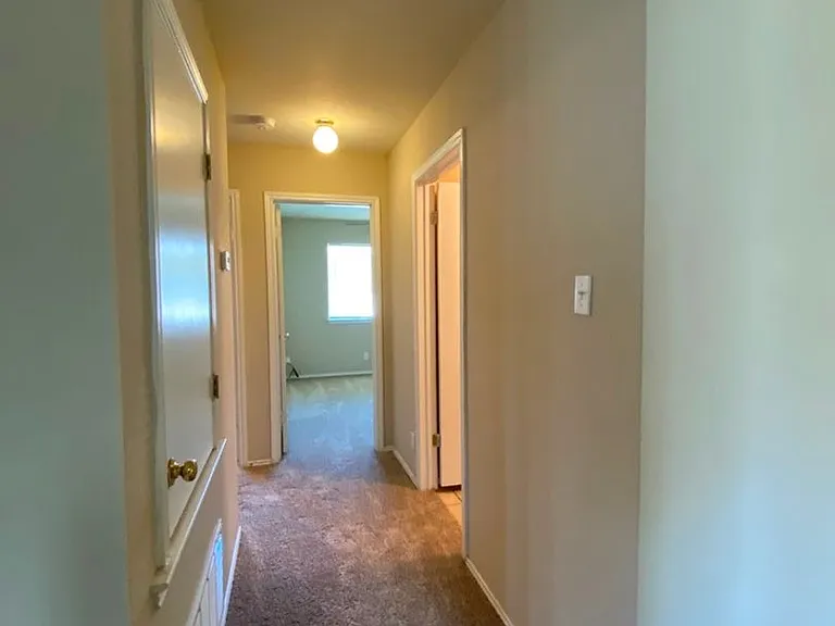 218 Jennifer Ln — Photo 20