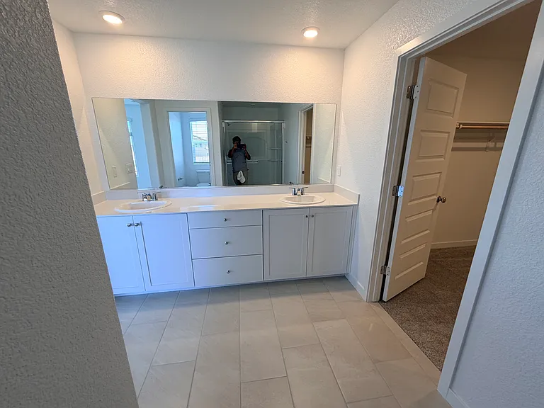 8371 Valpane Way — Photo 11