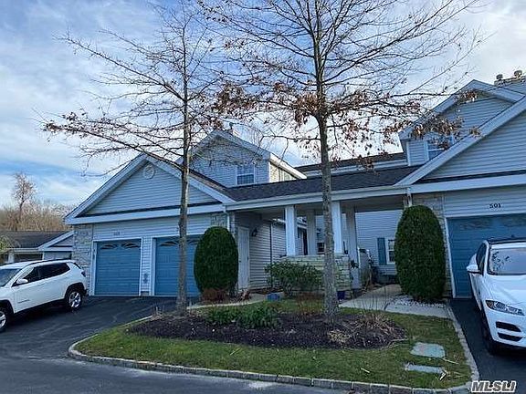 2nd image of 502 Oak Bluff Ct