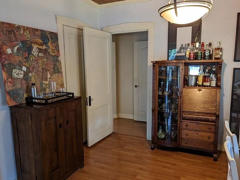 1769 Crump Ave — Photo 4