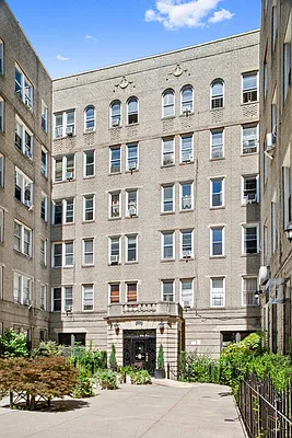 Sold by Halstead Real Estate | media 32