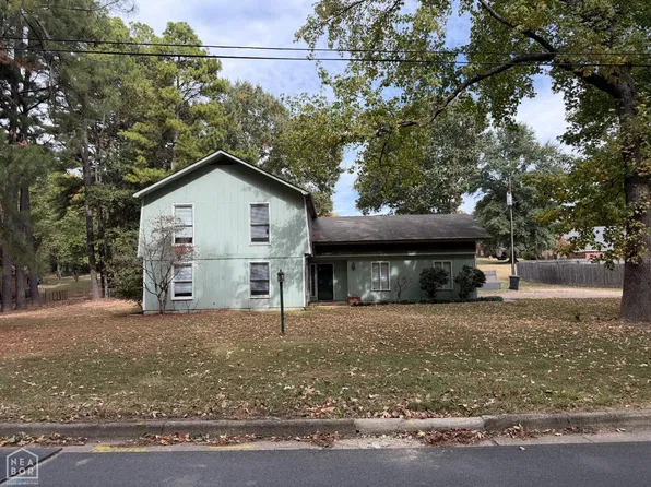 1210 Woodsprings Rd, Jonesboro, AR 72401