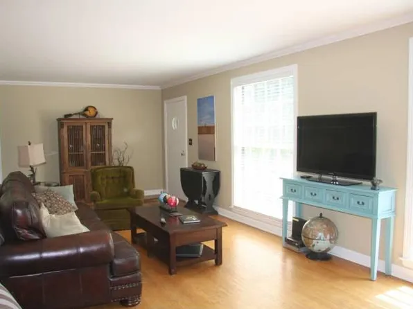 801 Kendall Dr, Nashville, TN 37209