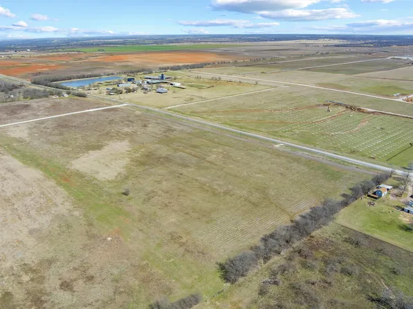 375 Fm 3049, Blum, TX 76627