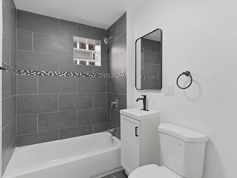 2606 W Haddon Ave #2R — Photo 9