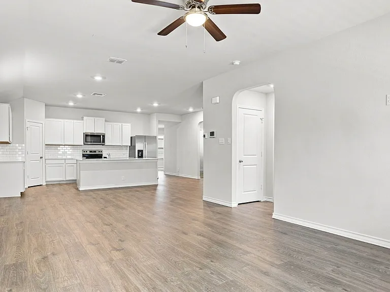 1710 Lavender Hl — Photo 16