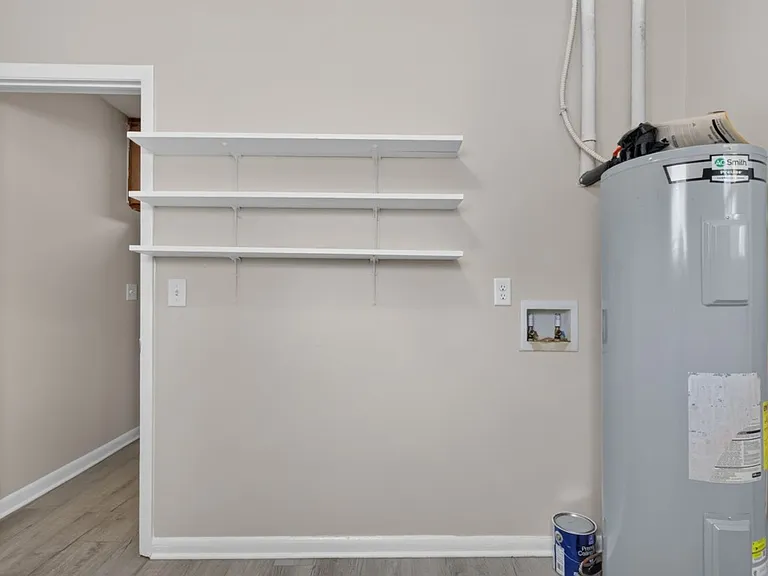 5503 Boeing Dr — Photo 35