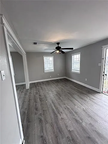 7912 Richard St — Photo 7