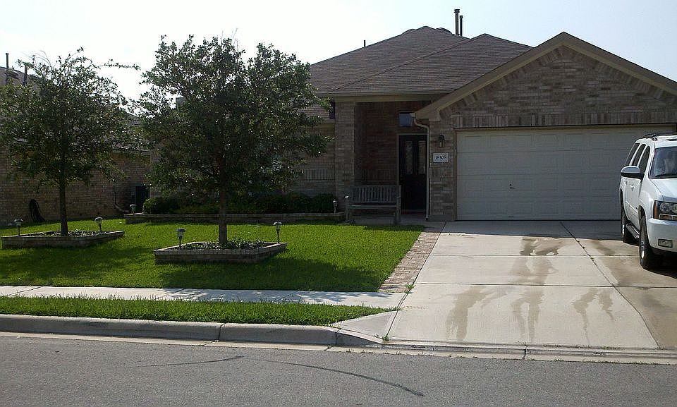1st image of 18308 Lake Edge Ct