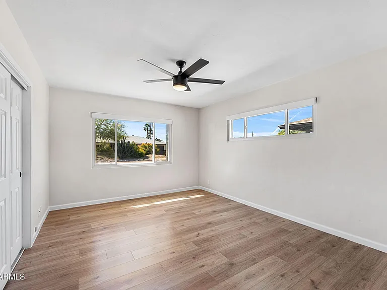 8302 E Windsor Ave — Photo 16