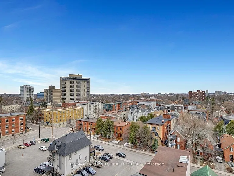 560 Rideau St #514 — Photo 9