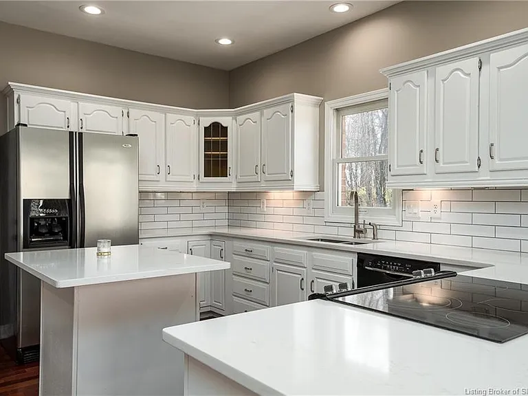 3034 Wolf Lake Blvd — Photo 5