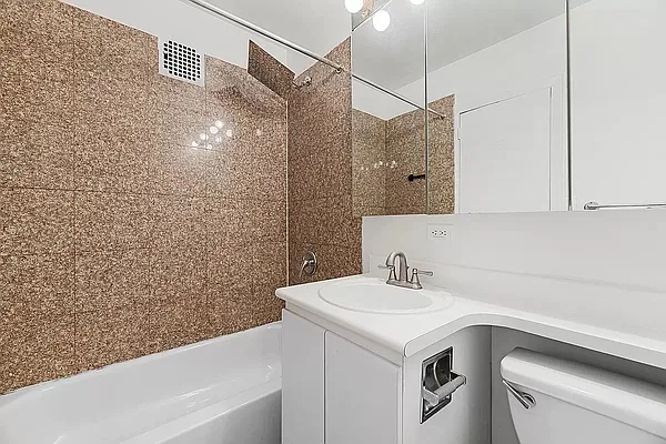 Rented by REAL New York | media 14