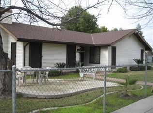 5131 E Pine Ave, Fresno, CA 93727