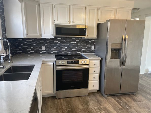 170 Perry Ave #3B, Worcester, MA 01610