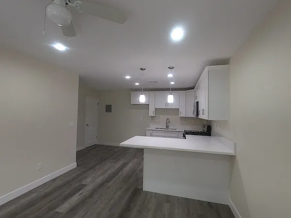 262 E Park Ave #A — Photo 18