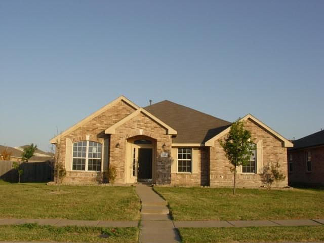1st image of 223 Deerfield Ct