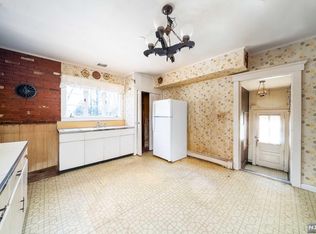 60 Woodcliff Lake Rd, Saddle River, NJ 07458