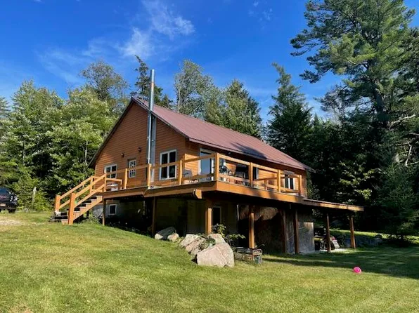 31 Ayers Rd, Malone, NY 12953