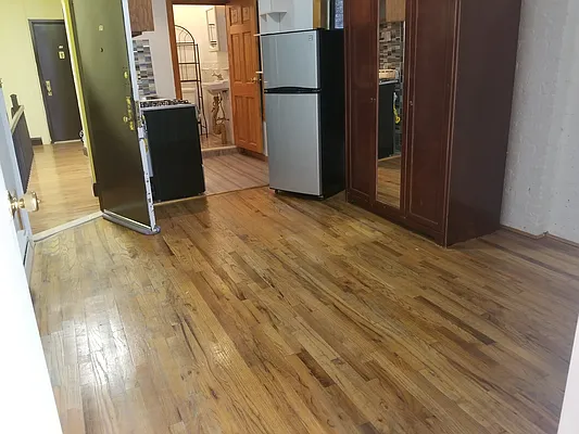 Rented by Building Equity Real Estate LLC | media 8