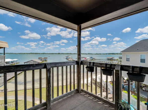 304 Lake Place Condo Drive #304, Elizabethtown, NC 28337