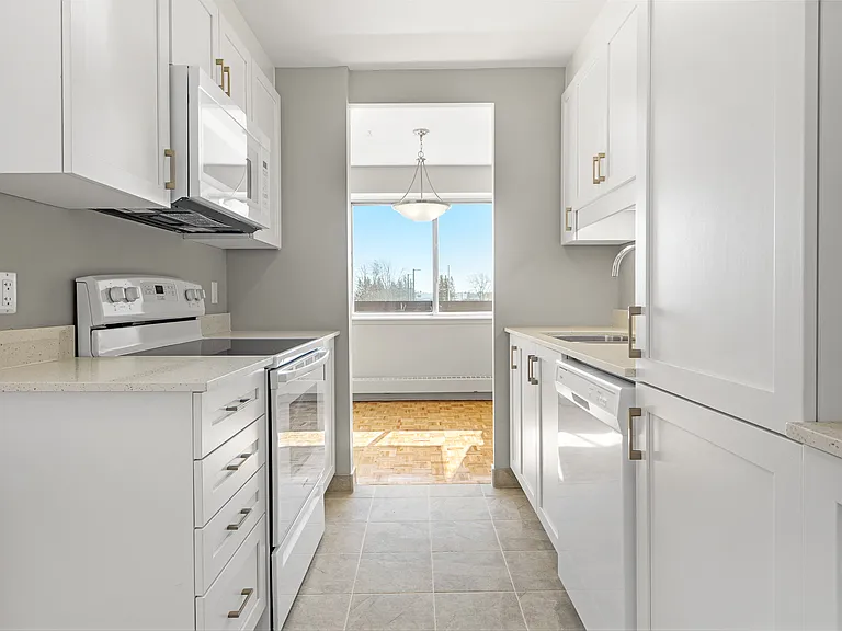 2220 Halifax Dr — Photo 18